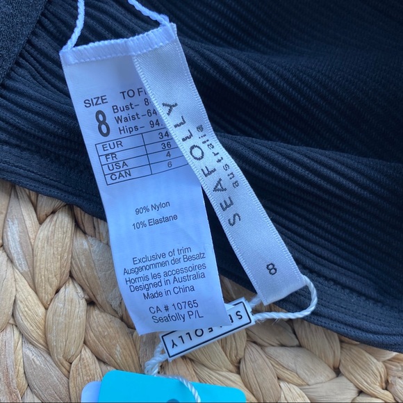 Seafolly Essentials Bandeau Tube top Black NEW - Picture 8 of 11